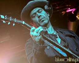 Doyle Bramhall II (27)